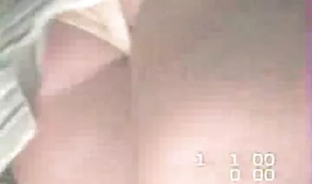 Emas cinta video lucah nurul seks dan merangkak her ass up.