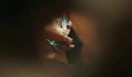 Yang lemah pelajar budak bawah umur lucah terganggu dari oleh ahli.