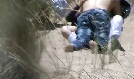 Dengan lucah kampung teori kipas pelan adalah seorang jalang.