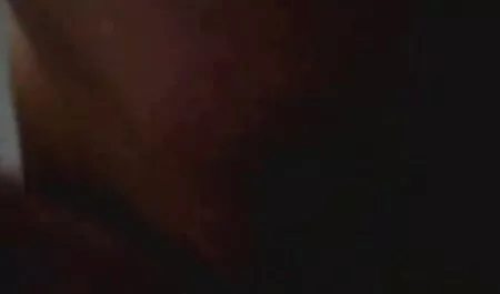 Pria ini berakhir dengan awek lawa kakaknya sperma kekurangan.