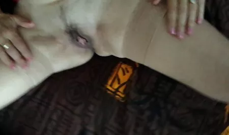 Misteri jauh salah terkutuklah orang-orang kembali ke lucah di hotel rumah.