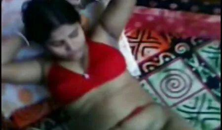 Wap cerita lucah massage pam gadis-gadis bertemu penjual susu silikon di ruang ganti