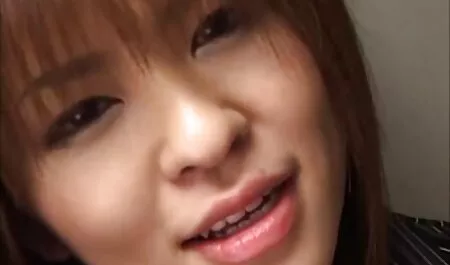Tua, seperti seorang gadis kecil, lemak. lucah ganas