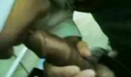 Lihat slaveet hamba, vidio lucah budak sekolah meletakkan sebuah lubang di lautan
